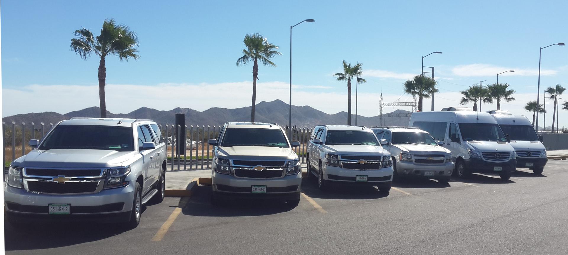 Dunes Tours Airport Shuttle Fleet